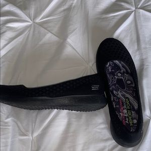 memory foam skechers